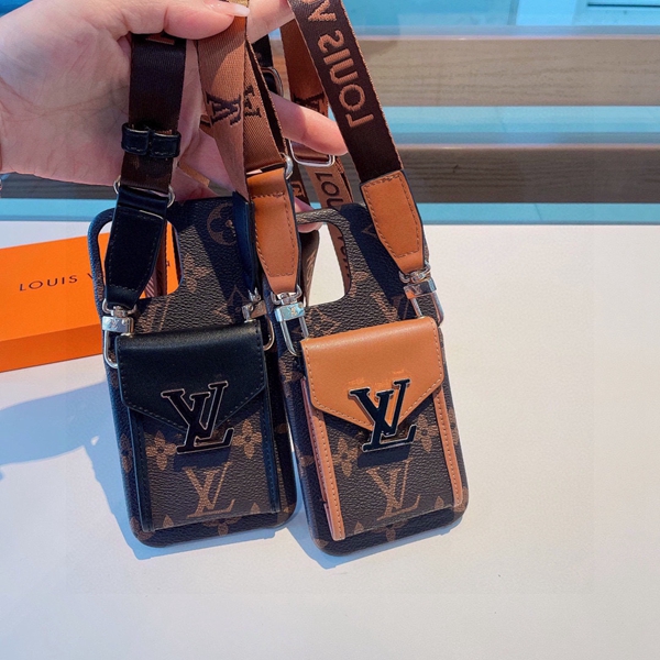 コピーブランド携帯ケース背面デザイン